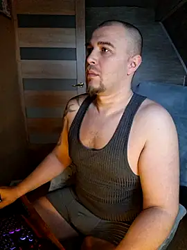 Foxyshaved online show from 16, 4, 2026