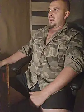 Foxyshaved online show from 19, 9, 2025