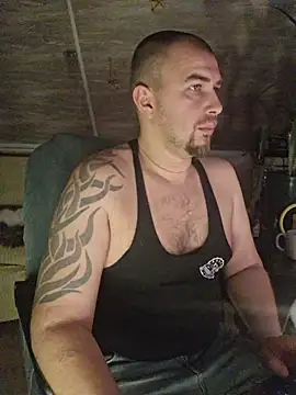 Foxyshaved online show from 20, 11, 2025