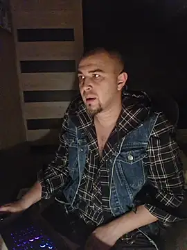 Foxyshaved online show from 29, 10, 2025