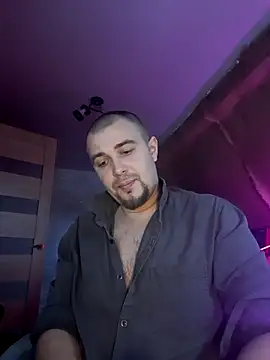 Foxyshaved online show from 19, 3, 2025