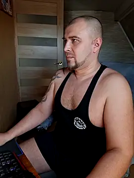 Foxyshaved online show from 28, 3, 2026