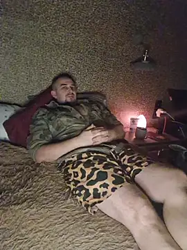 Foxyshaved online show from 6, 11, 2025