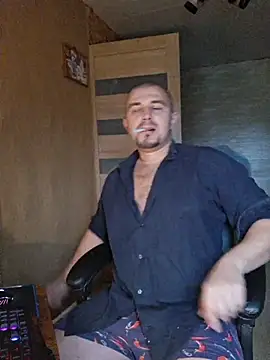 Foxyshaved online show from 12, 10, 2025