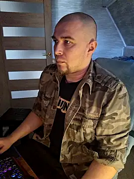 Foxyshaved online show from 24, 3, 2026