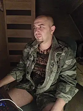 Foxyshaved online show from 12, 11, 2025