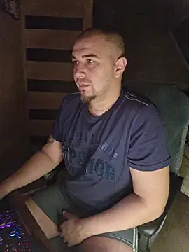 Foxyshaved online show from 14, 11, 2025