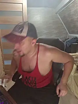 Foxyshaved online show from 9, 11, 2025