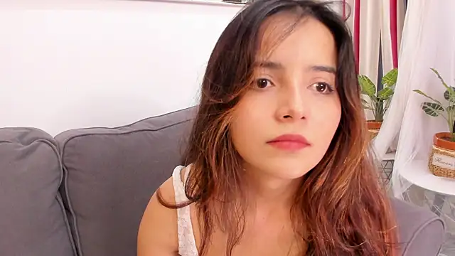 Raychell Black online show from 16, 3, 2025