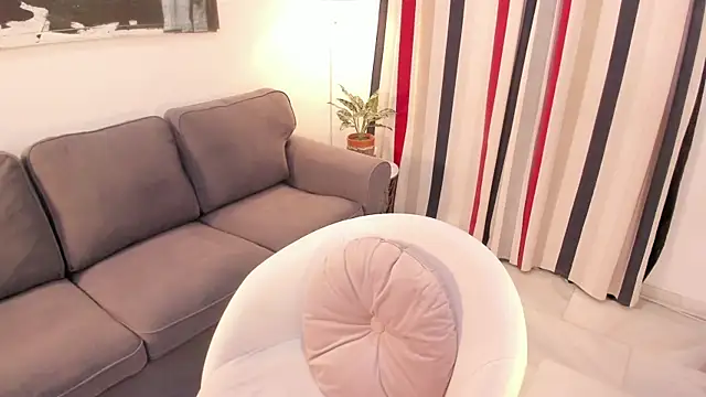 Raychell Black online show from 19, 10, 2025