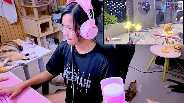 Kana G online show from 10, 4, 2026