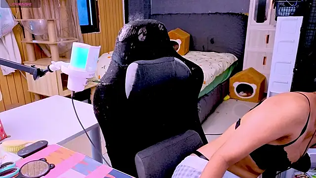 Kana G online show from 27, 3, 2026