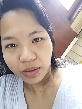 Kana G online show from 9, 3, 2025