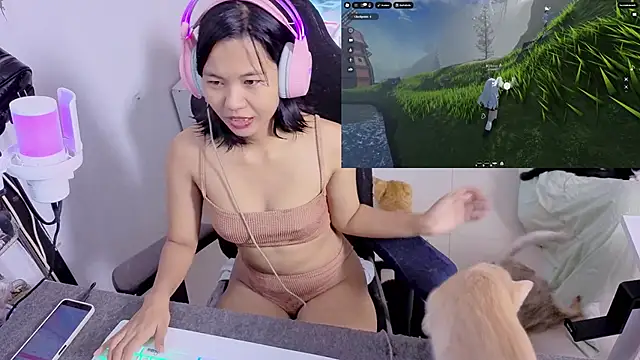 Kana G online show from 11, 11, 2025