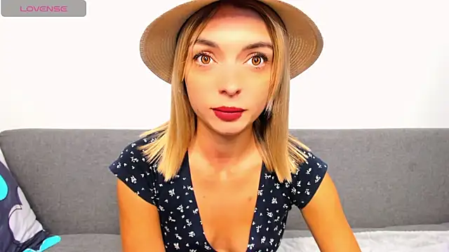  ellen meow  online show from 28, 9, 2025