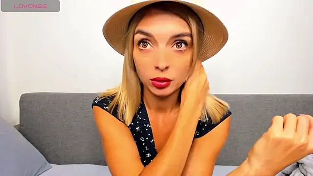  ellen meow  online show from 19, 9, 2025