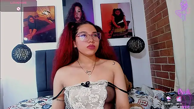 kyliejenner hot online show from 2, 3, 2025