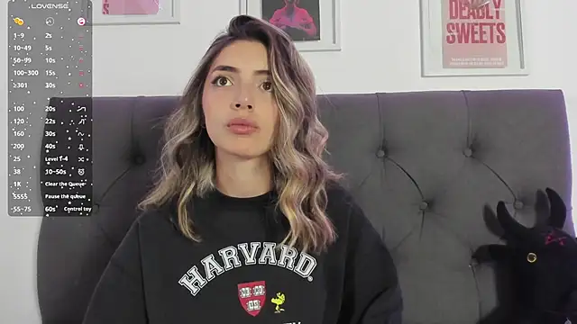 Snapshot of IsadoraGalle_ chatting on 13, 2, 2026 IsadoraGalle online show from 13, 2, 2026