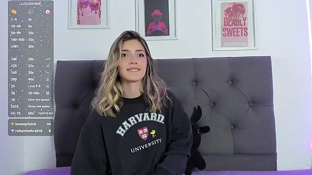 Snapshot of IsadoraGalle_ chatting on 8, 2, 2026 IsadoraGalle online show from 8, 2, 2026