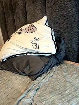 slimcateee online show from 5, 11, 2025