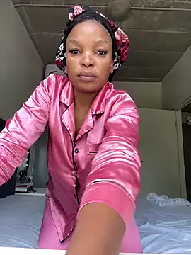 slimcateee online show from 9, 3, 2026