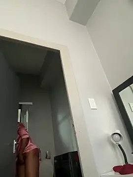 slimcateee online show from 3, 10, 2025