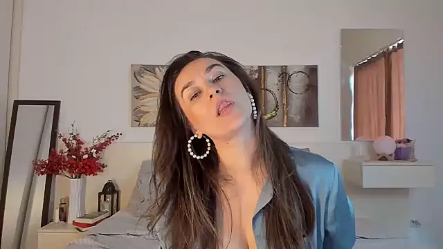 JoyCasidy online show from 13, 3, 2025