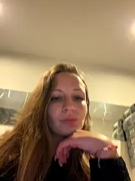 emma4xxx online show from 22, 11, 2025