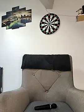 emma4xxx online show from 9, 10, 2025