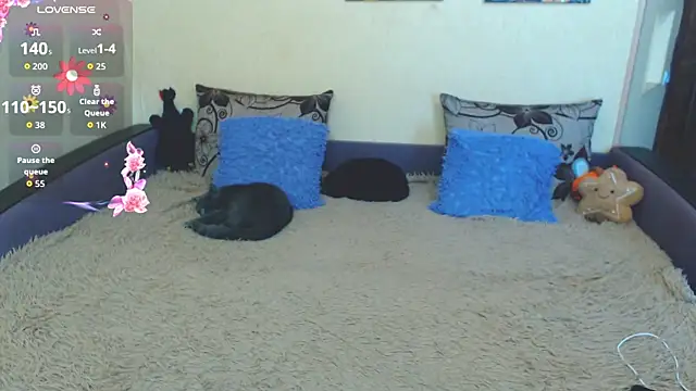 JuliaKeln online show from 9, 2, 2026