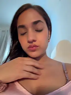 CuteeRose online show from 23, 5, 2026