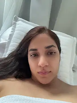 CuteeRose online show from 17, 6, 2026