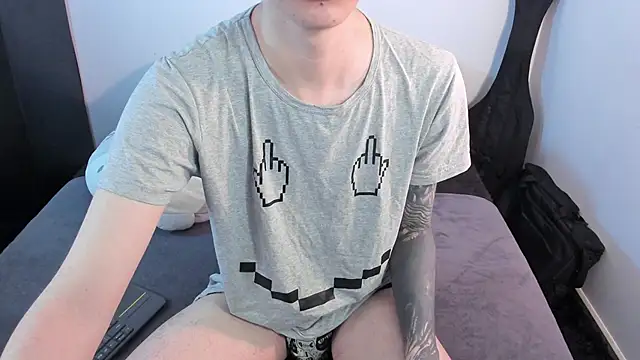 Aventure Twinks online show from 2, 2, 2026