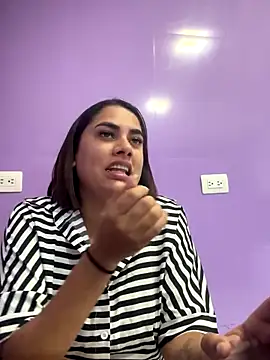 bunnys bells online show from 11, 9, 2025