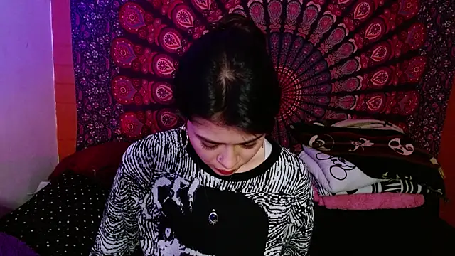 AbbySccott online show from 19, 9, 2025