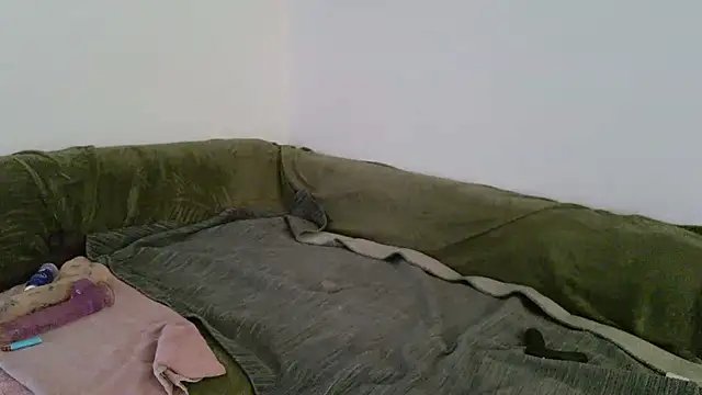 cderikabitche online show from 19, 2, 2025