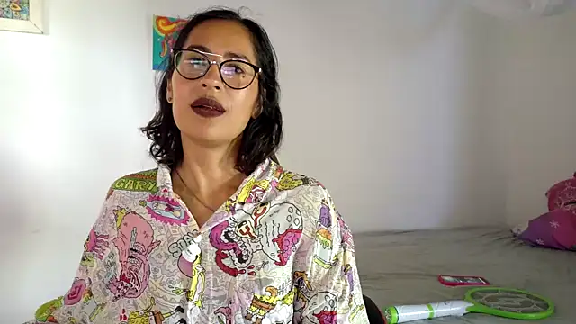 fantasty nylon online show from 21, 5, 2026