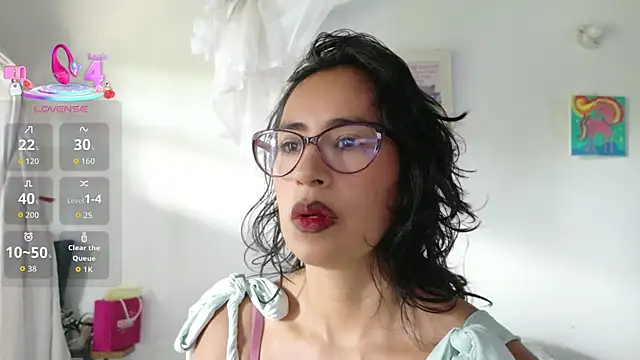 Snapshot of fantasty_nylon chatting on 16, 7, 2026 fantasty nylon online show from 16, 7, 2026