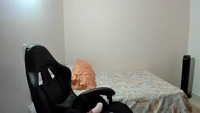 nina pons online show from 13, 4, 2026