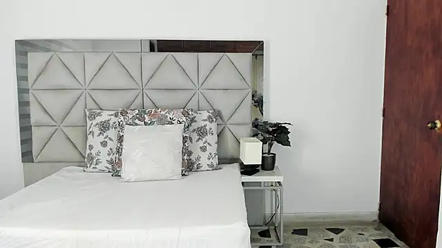 nina pons online show from 24, 10, 2025