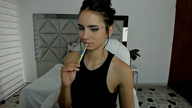 nina pons online show from 7, 3, 2025