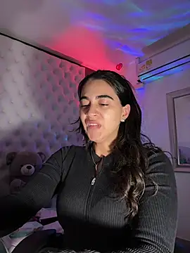 ZarahEvans online show from 11, 3, 2026