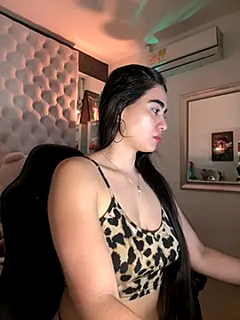 ZarahEvans online show from 18, 9, 2025