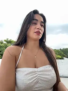 ZarahEvans online show from 6, 11, 2025