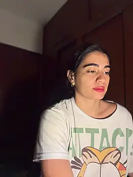 ZarahEvans online show from 28, 4, 2026