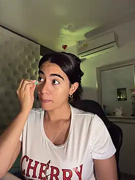 ZarahEvans online show from 3, 7, 2026