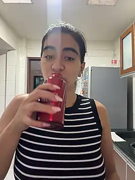 ZarahEvans online show from 28, 3, 2026