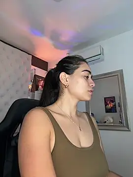 ZarahEvans online show from 16, 10, 2025