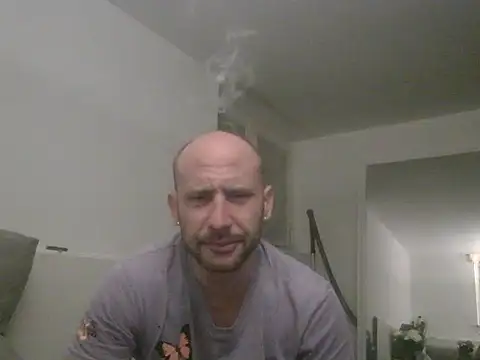 Smileboy698 online show from 16, 3, 2026