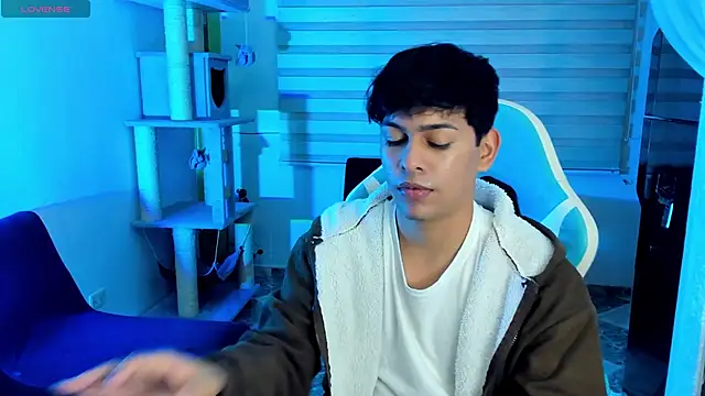 Franco Rizzo  online show from 5, 10, 2025